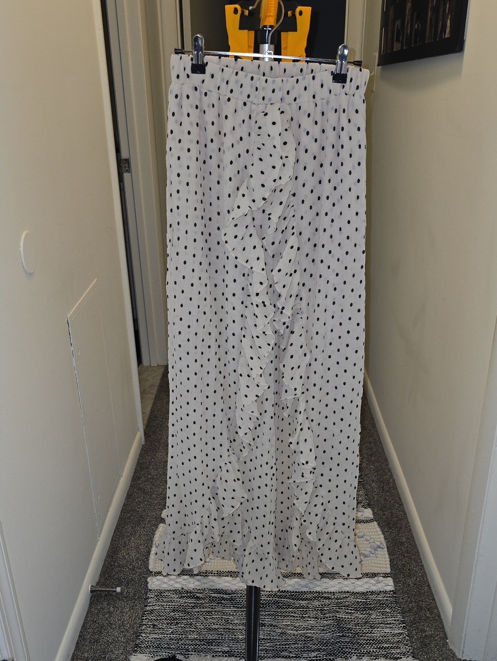 NEW Free the Roses CREAM with Black Polka Dots PANTS